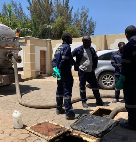 septic tank emptying 